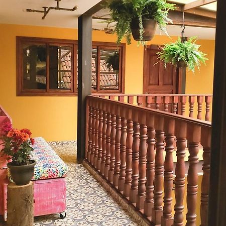 Hostal Casa Astromelia Bogotá Eksteriør billede