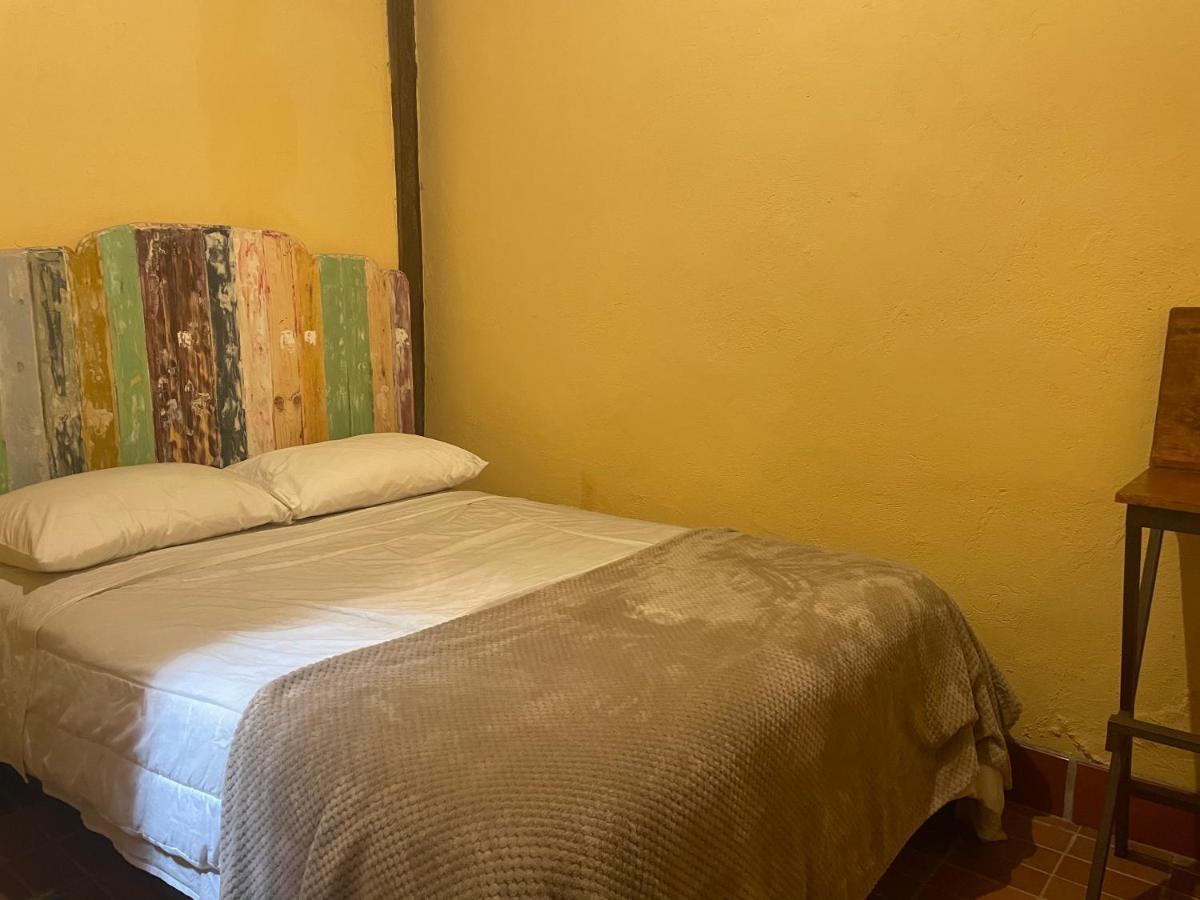 Hostal Casa Astromelia Bogotá Eksteriør billede