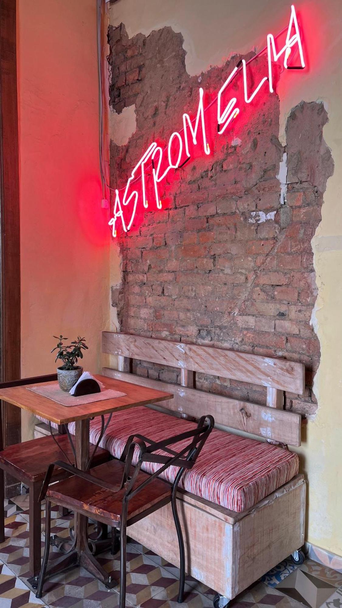 Hostal Casa Astromelia Bogotá Eksteriør billede