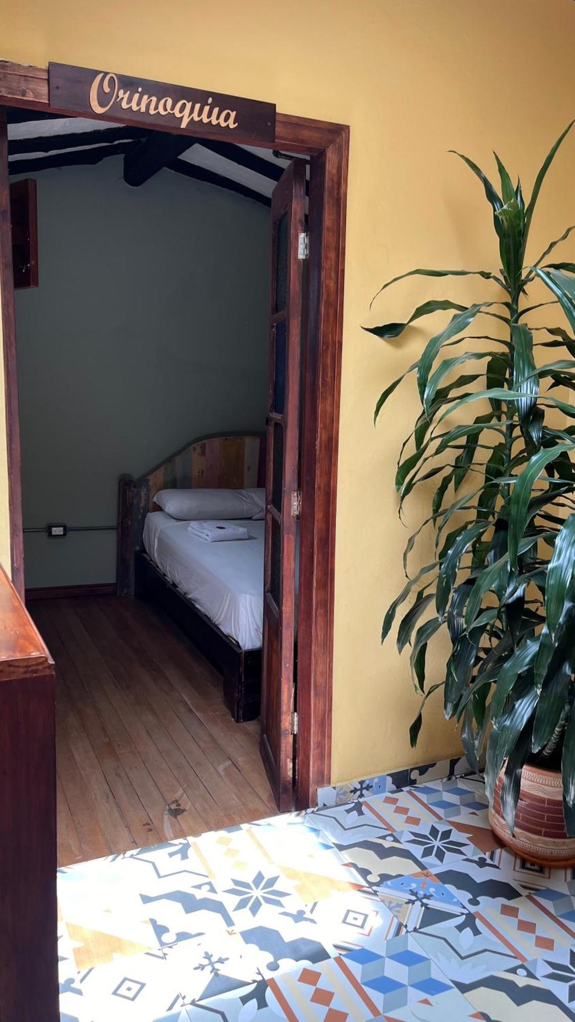 Hostal Casa Astromelia Bogotá Eksteriør billede