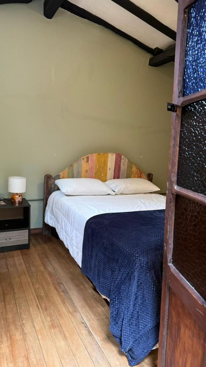 Hostal Casa Astromelia Bogotá Eksteriør billede