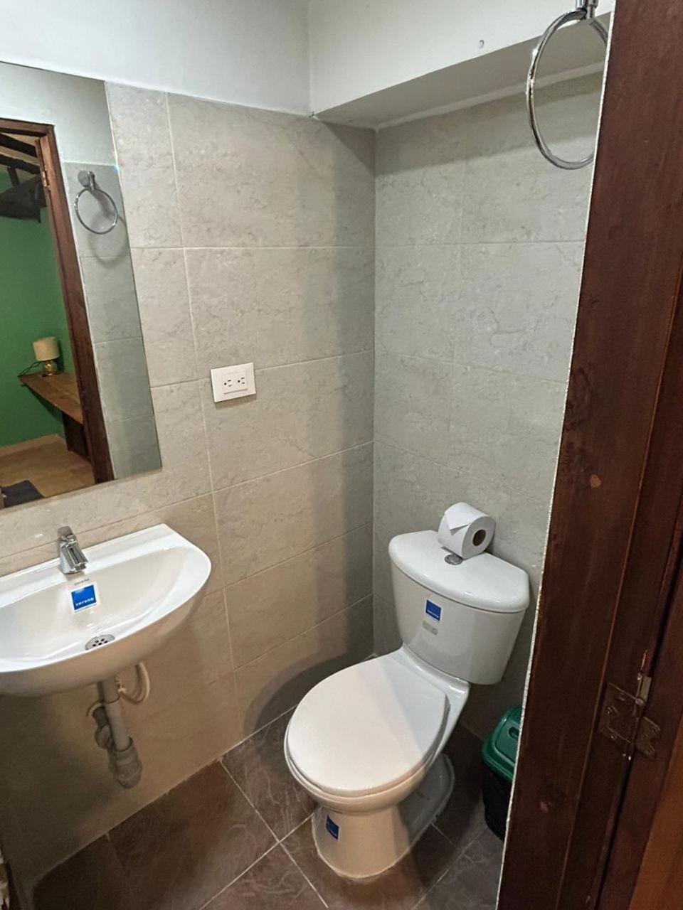 Hostal Casa Astromelia Bogotá Eksteriør billede
