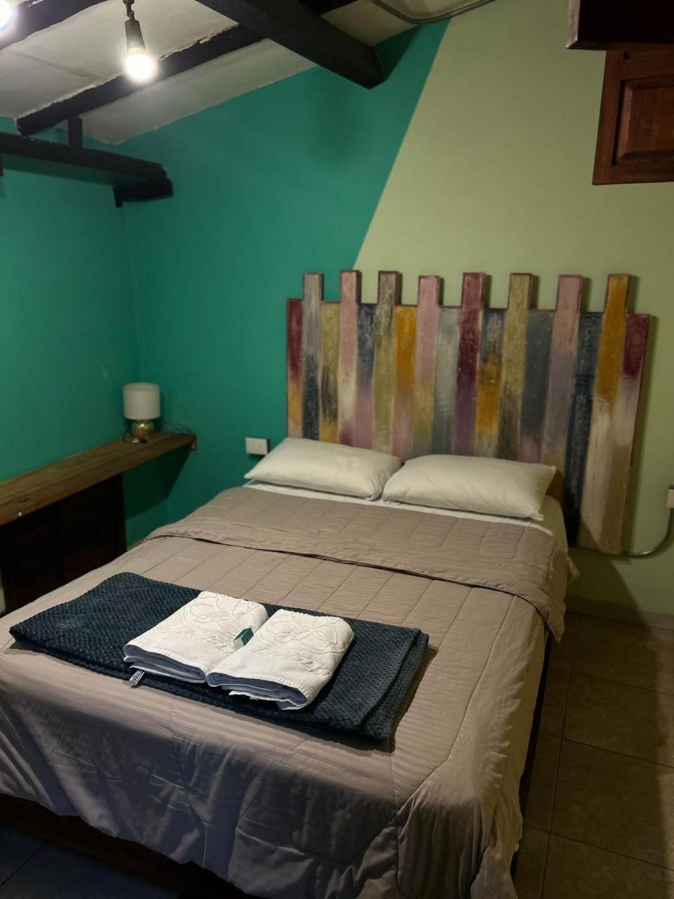 Hostal Casa Astromelia Bogotá Eksteriør billede