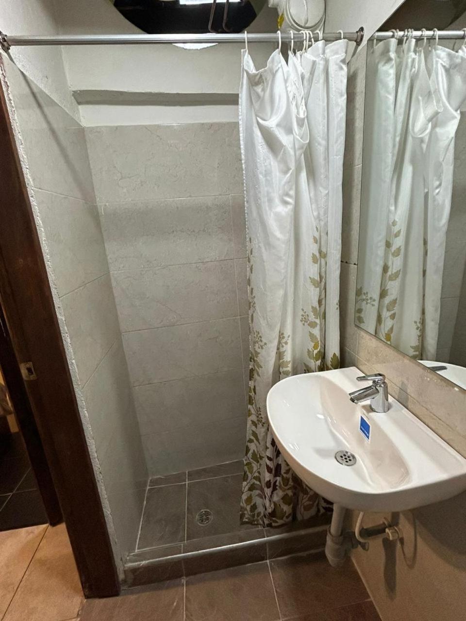 Hostal Casa Astromelia Bogotá Eksteriør billede